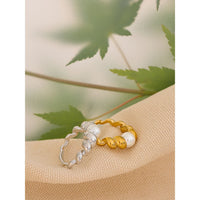 Twista Pearl Geometric Ring