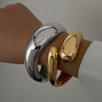 Wave Textured Bangle