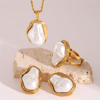 Aurelia Baroque Pearl Jewelry Set