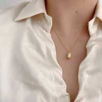 Geometric Pearl Chain Necklace