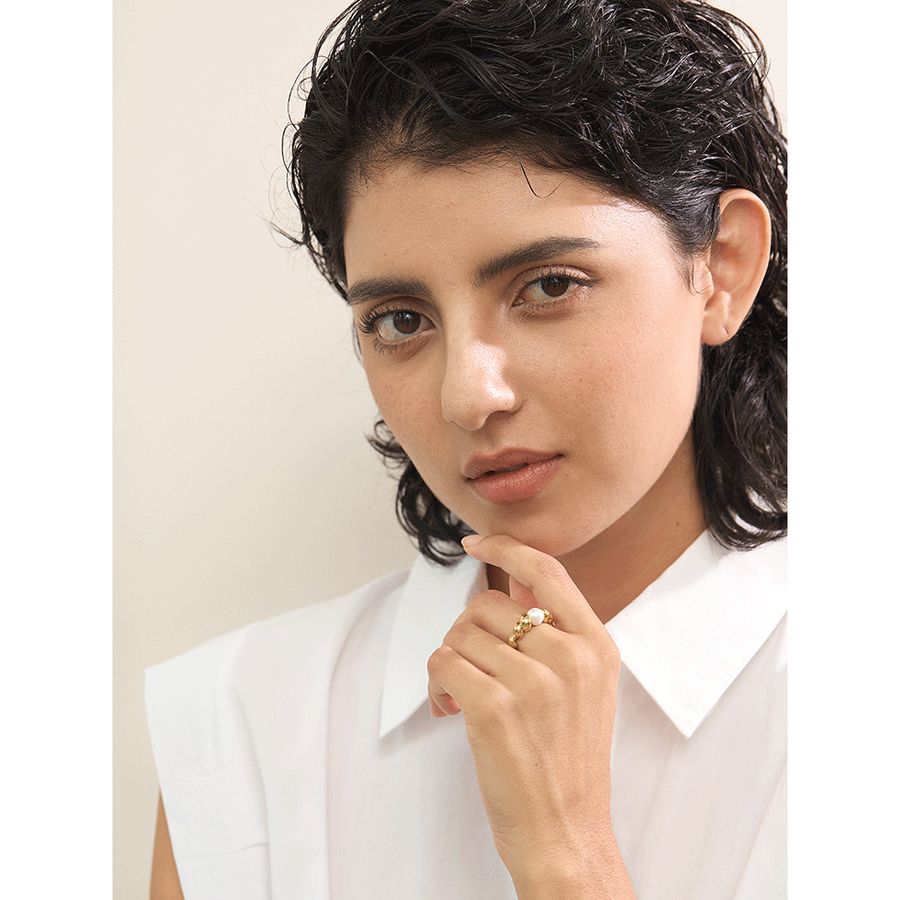 Twista Pearl Geometric Ring