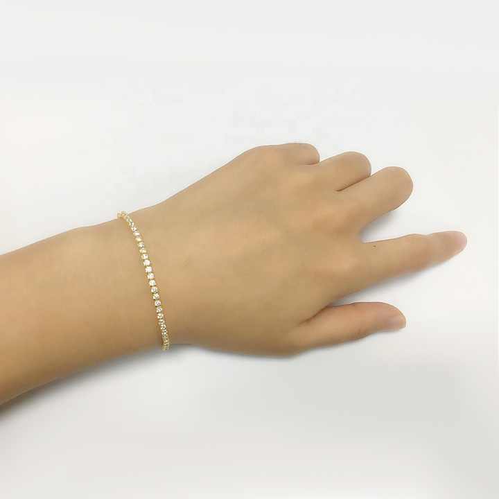 Zeephyr Minimalist Bar Chain