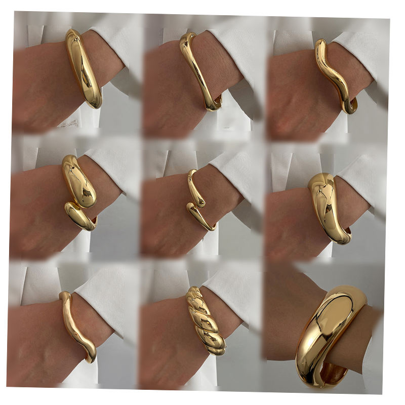 Wave Textured Bangle