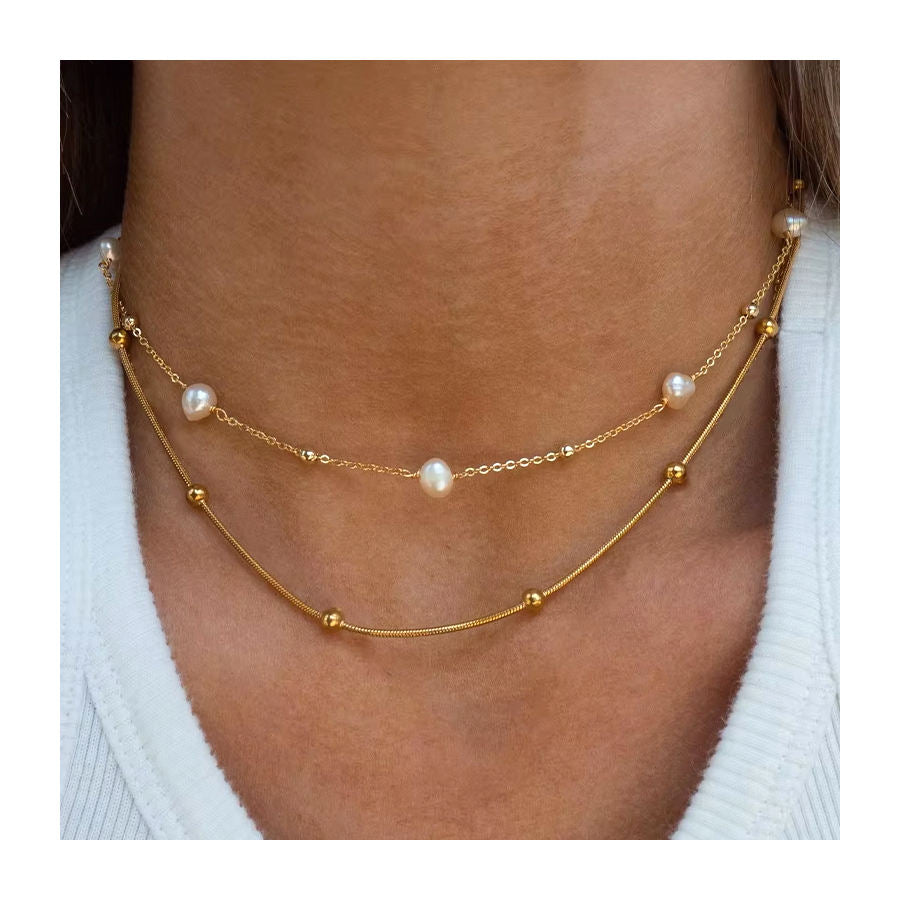 Layered Pearl Necklace Set