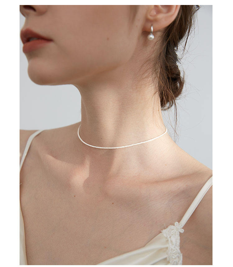 Sparkling Silver Clavicle Choker