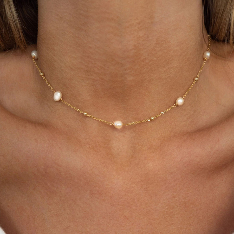 Layered Pearl Necklace Set
