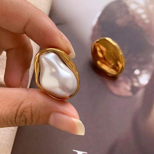 Aurelia Baroque Pearl Jewelry Set