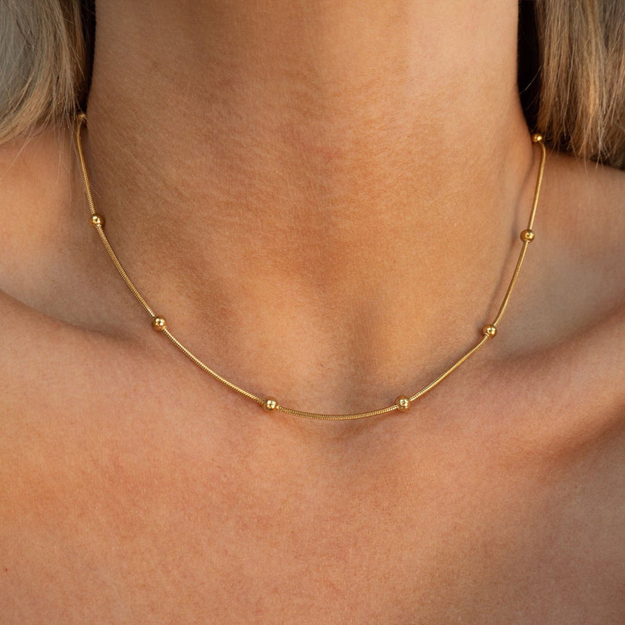 Layered Pearl Necklace Set