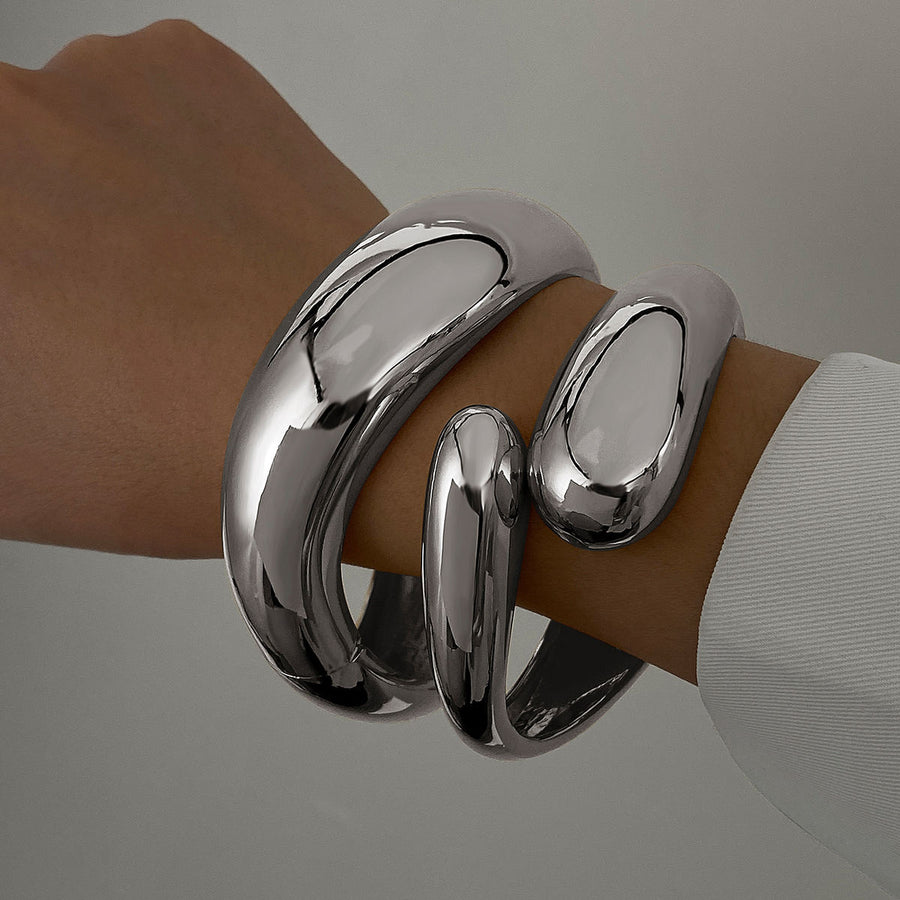 Wave Textured Bangle