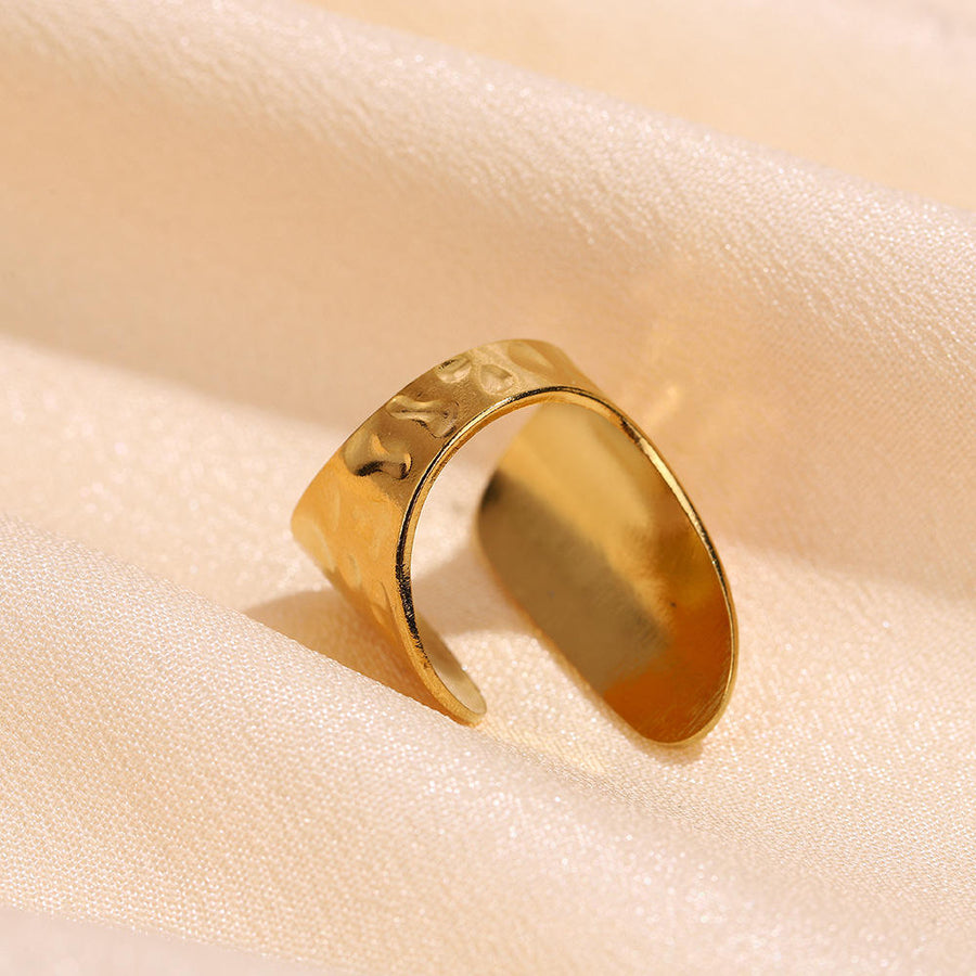 Astra Geometric Line Ring